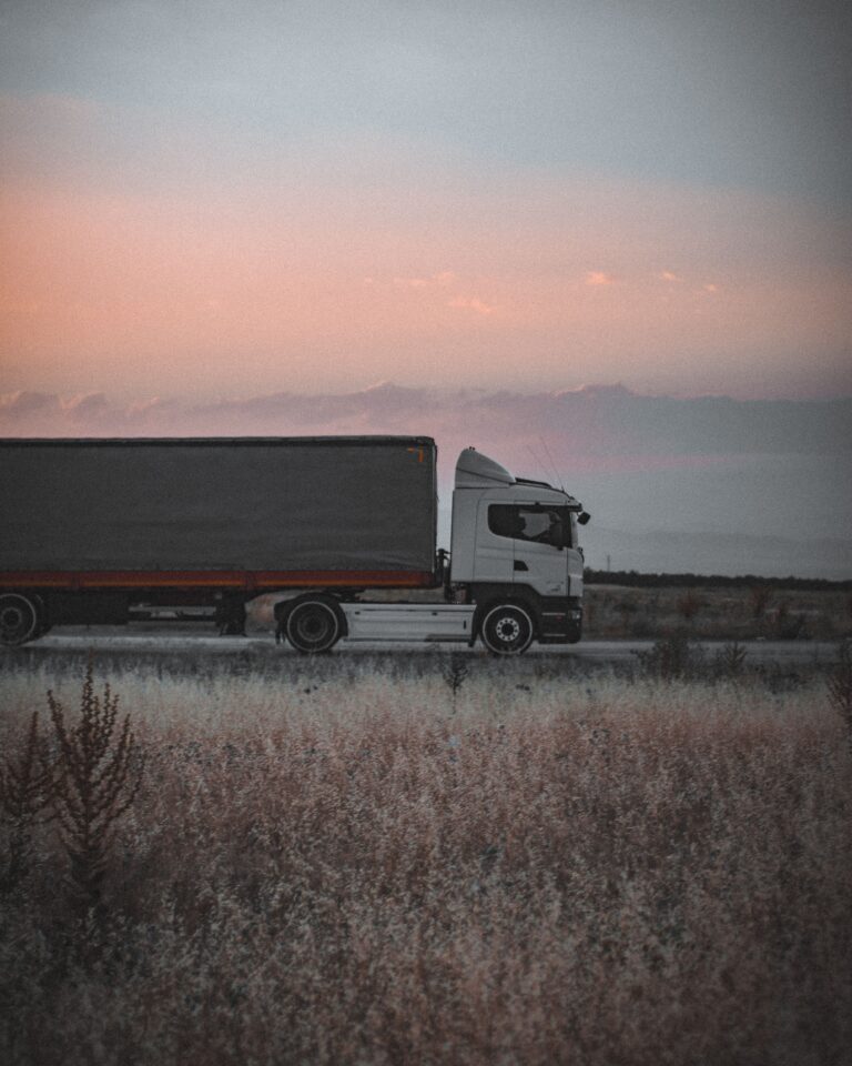 pexels-ibnulharezmi-5410923